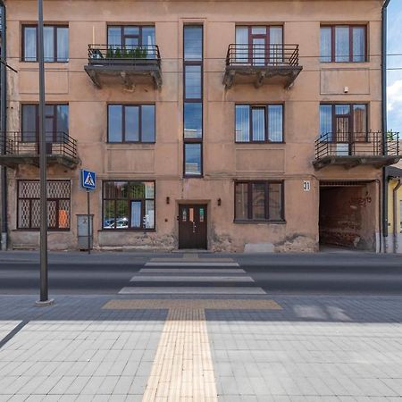 White 1 Bd Old Town Apartment By Hostlovers 考纳斯 外观 照片